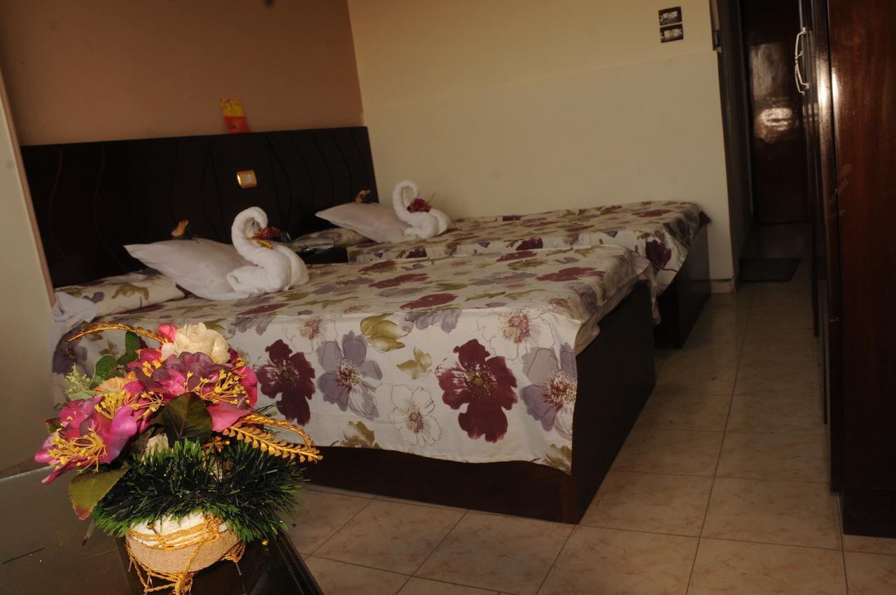 King Akhenaton Hotel Minjá Exteriér fotografie